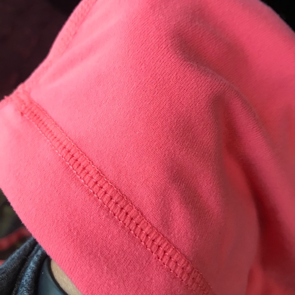 Lululemon tank size 4 - Picture 6 of 6